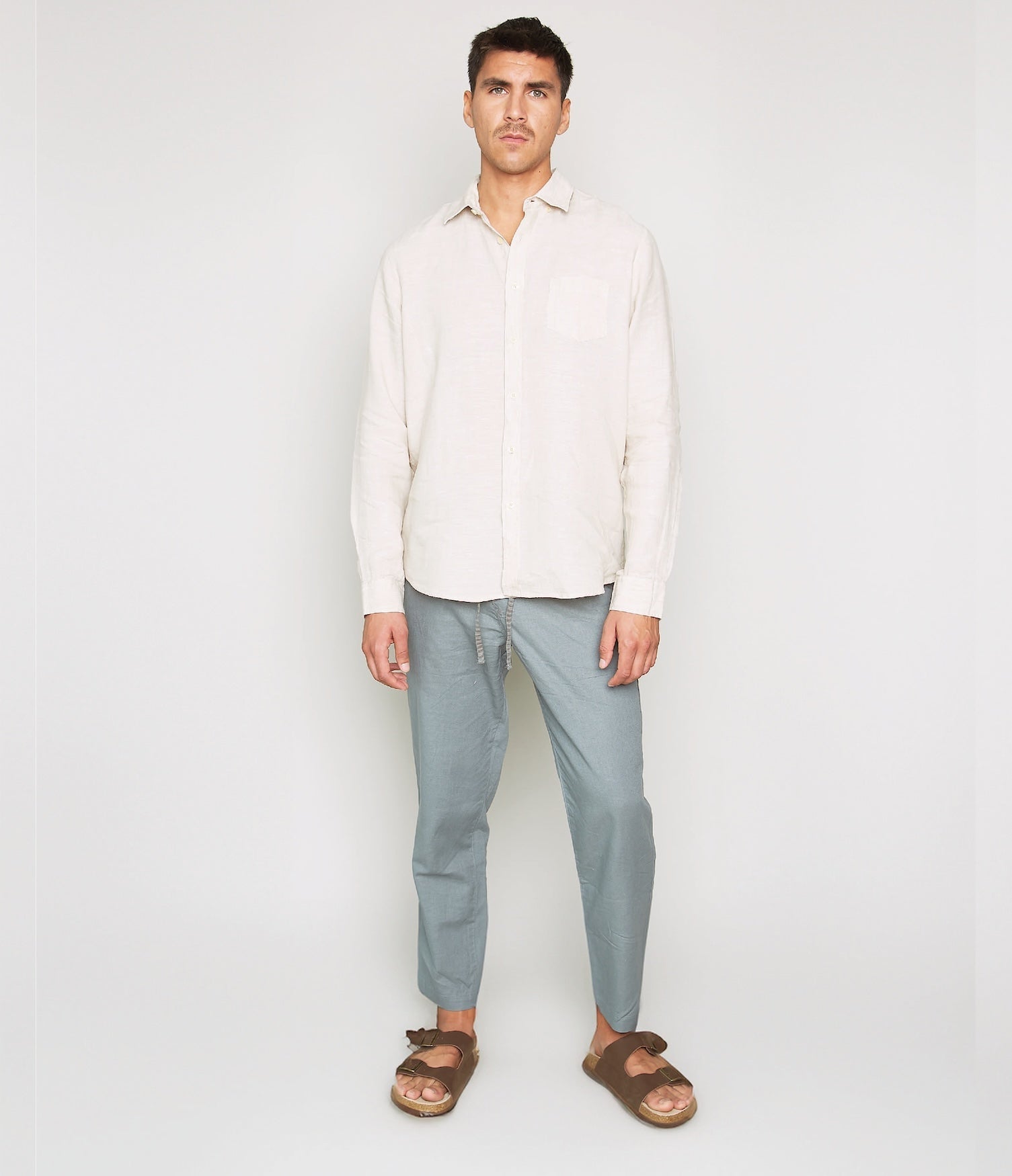 Camisa Hombre 100% Lino Saint Manga larga Beige